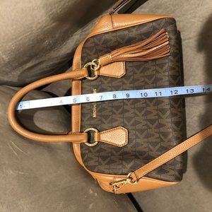 Michael Kors Crossbody Leather Purse